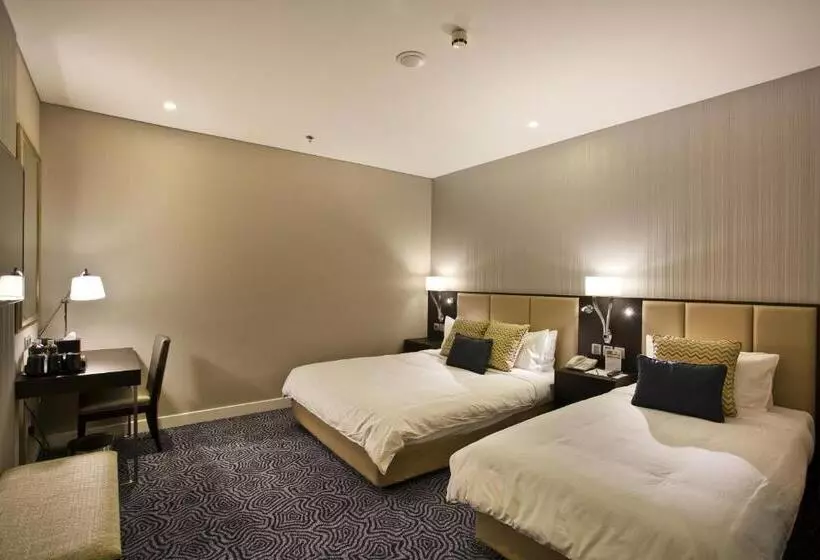 Ambassador Transit Hotel Terminal 3