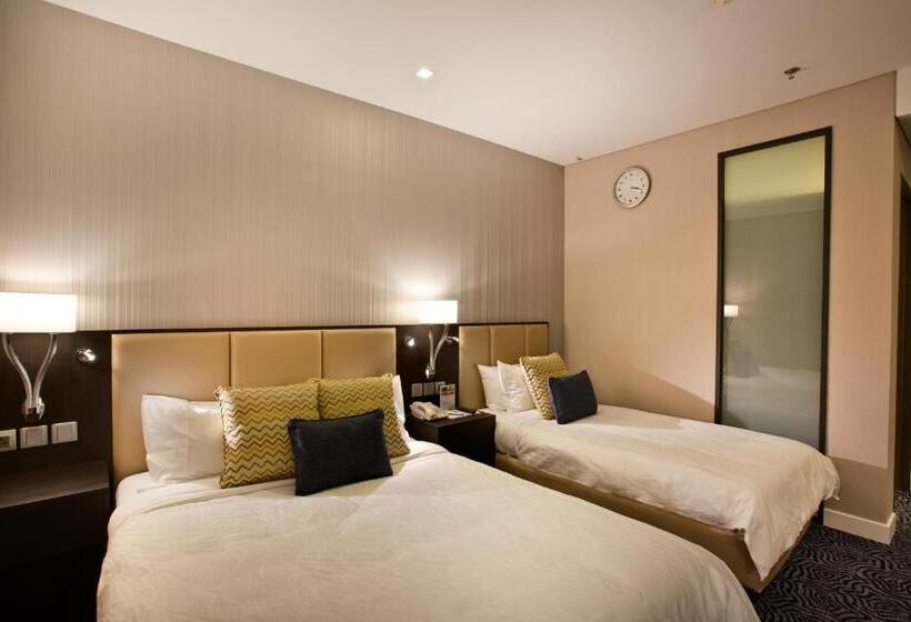 Ambassador Transit Hotel Terminal 3