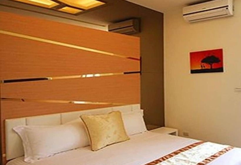 تختخواب و صبحانه 海漣天海岸民宿 & 水連天海景電梯民宿 Sea Sky Coast Homestay & Shui Lian Tian Homestay