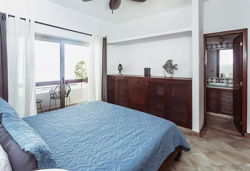 Fabiola Condo