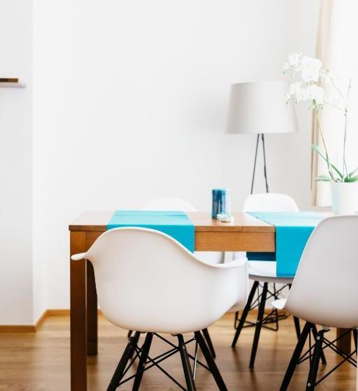 Home Sweet Apartments | Contactless Check In