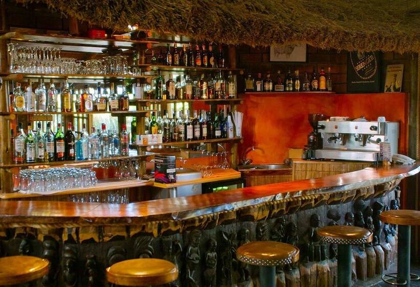 هتل Arumeru River Lodge