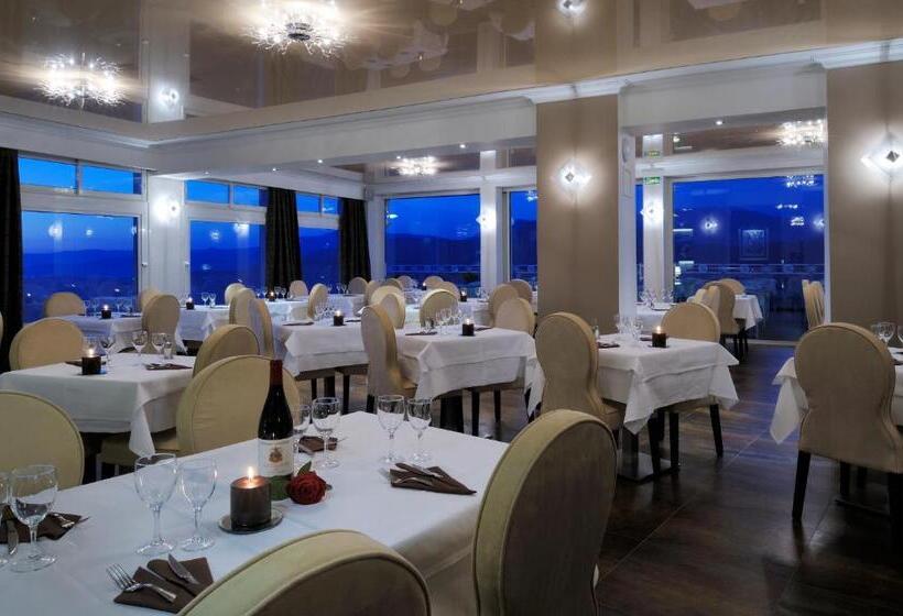 בית מלון כפרי Des Roches