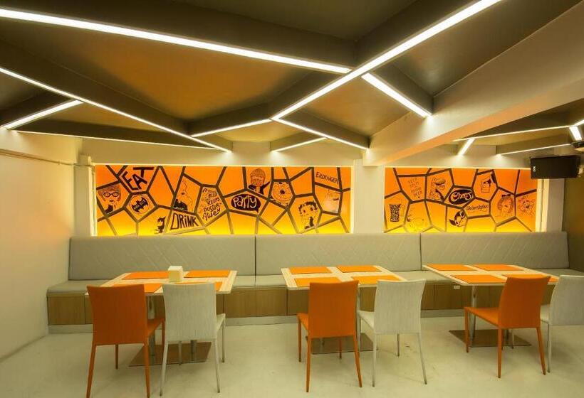 בית מלון כפרי Dragon River Avenue