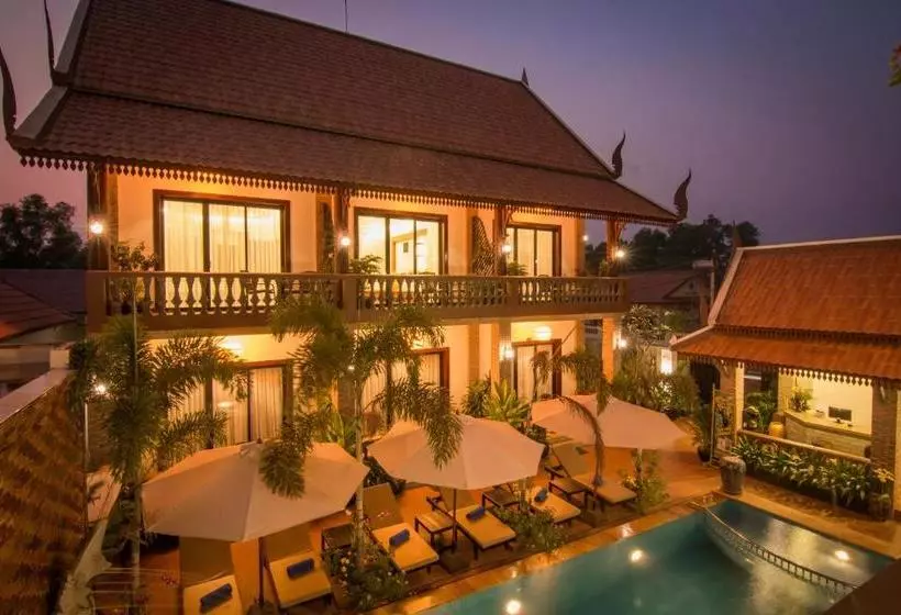 ホテル Kralanh Pool Villa