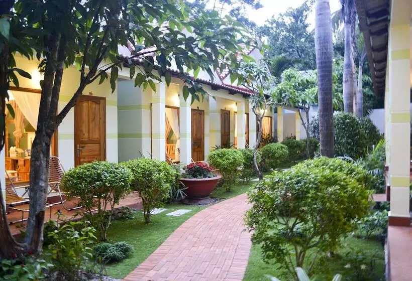 هتل Ngoc Viet Bungalow