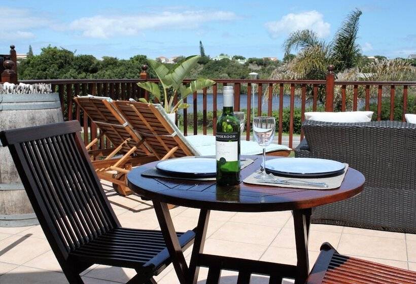 פנסיון Cloverleigh Guest House