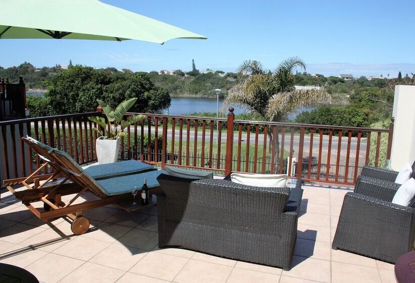 פנסיון Cloverleigh Guest House