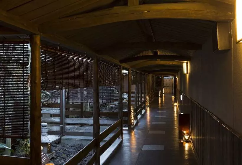 旅館 Ito Ryokuyu