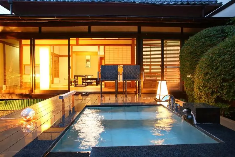 旅館 Ito Ryokuyu