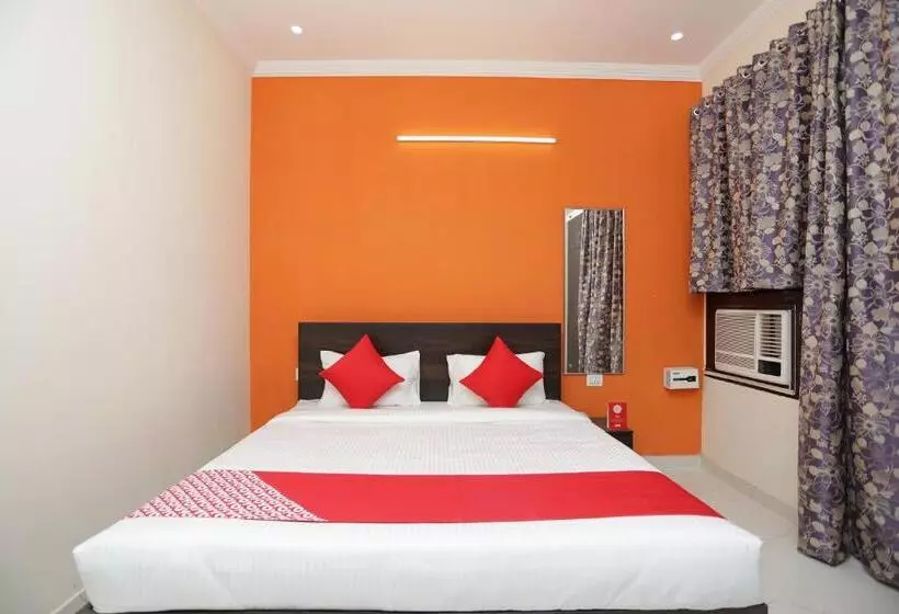 ホテル O Greenview Inn Near Munshi Pulia Metro Station