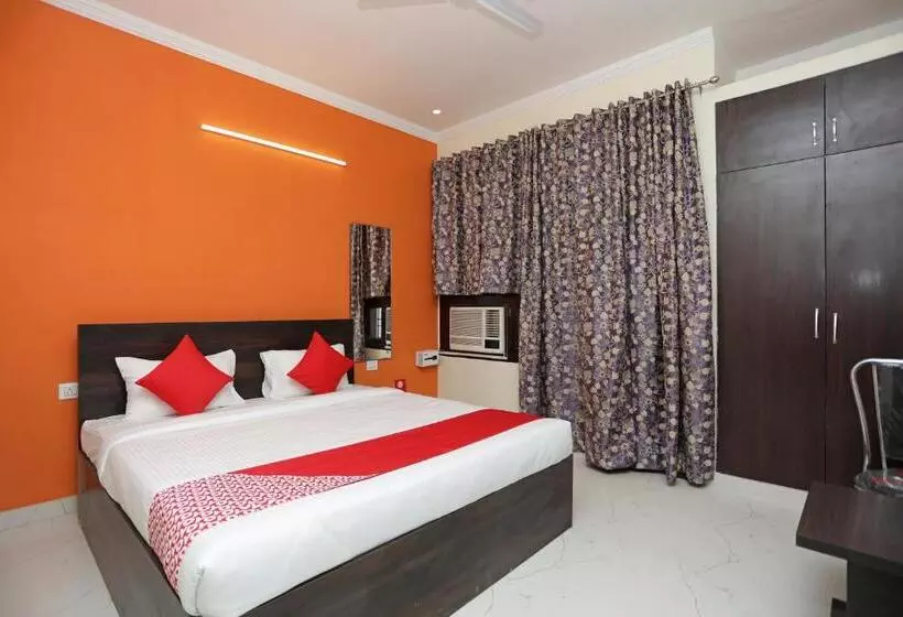ホテル O Greenview Inn Near Munshi Pulia Metro Station