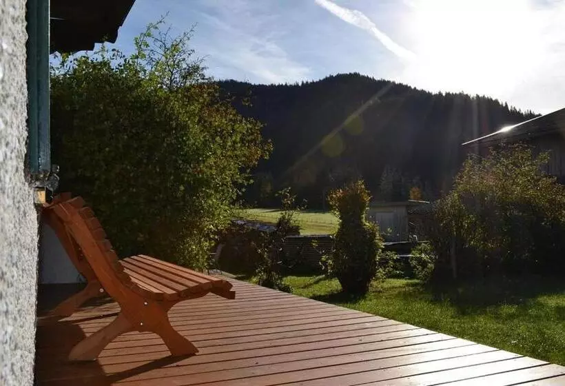 ホテル Ferienwohnungen Foidlhof