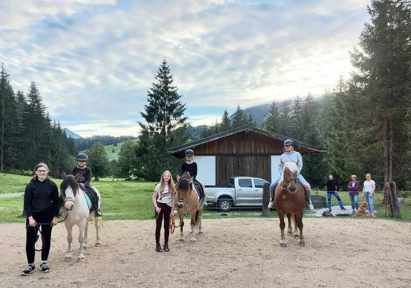 ホテル Ferienwohnungen Foidlhof