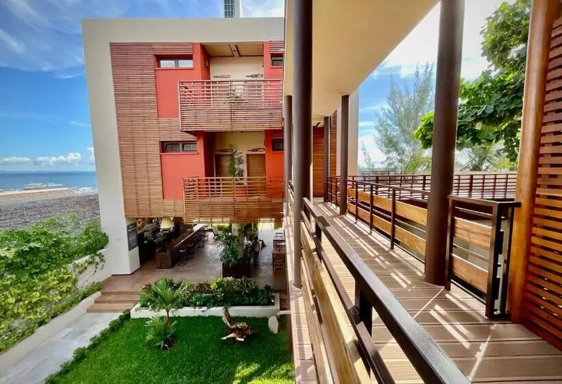 هتل Maison Ylang Dive Center