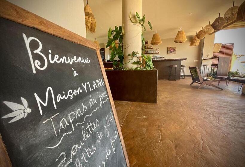 Hotel Maison Ylang Dive Center