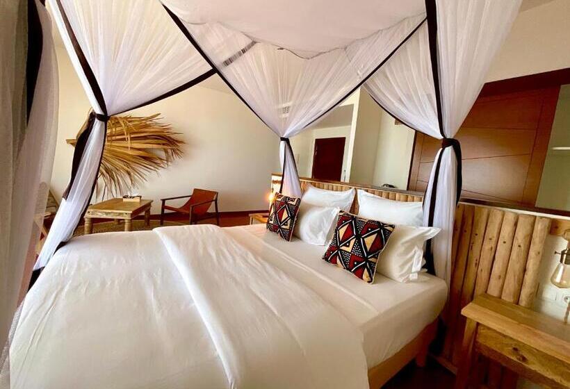 Hotel Maison Ylang Dive Center