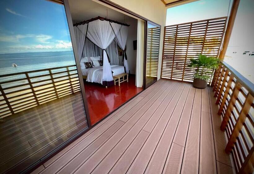 Hotel Maison Ylang Dive Center