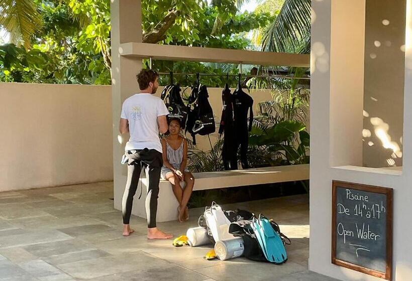 Hotel Maison Ylang Dive Center
