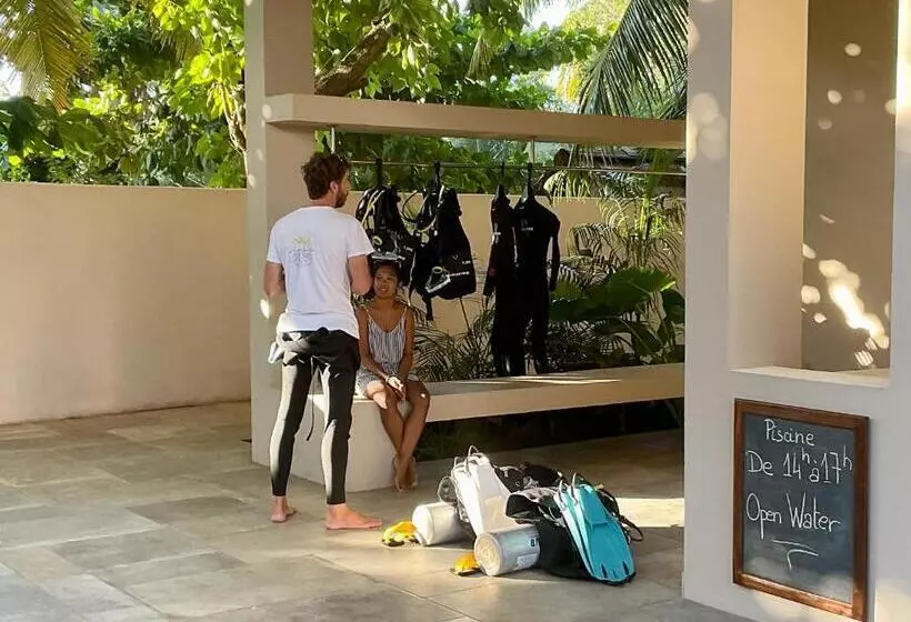 هتل Maison Ylang Dive Center