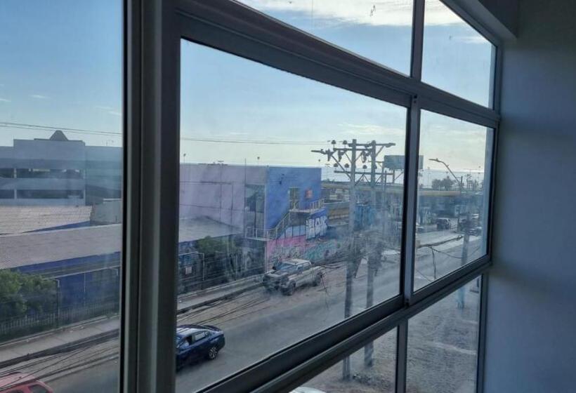 بنسيون Vistara Suites