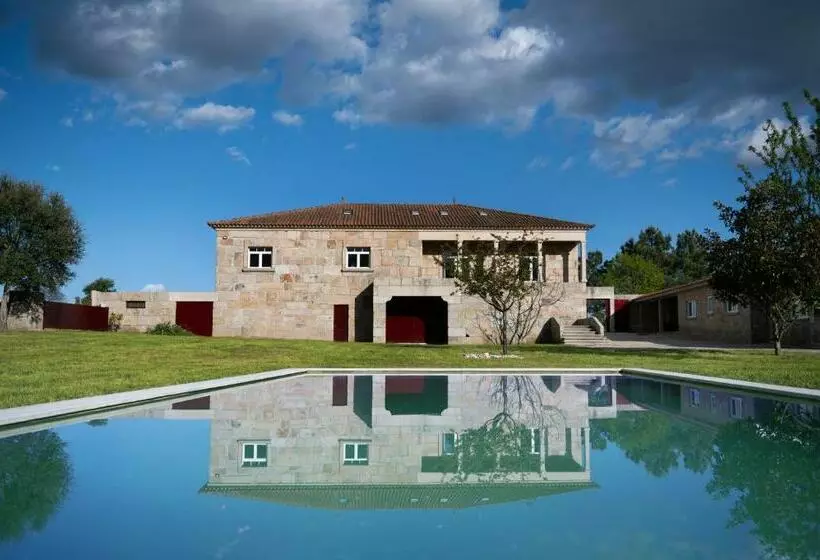 ユースホステル Countryside Villa With Nature & Pool    Casa Dos Vasconcelos