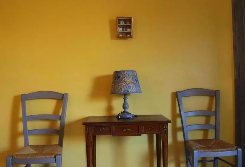 ベッドアンドブレックファースト Chambres D Hôtes Les Arbousiers
