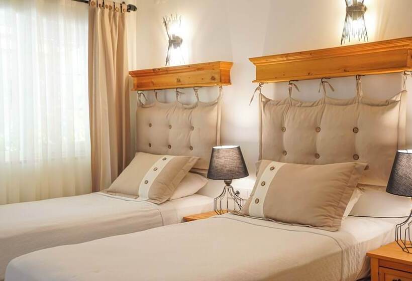 בית מלון כפרי Datça Dirik Surf Beach