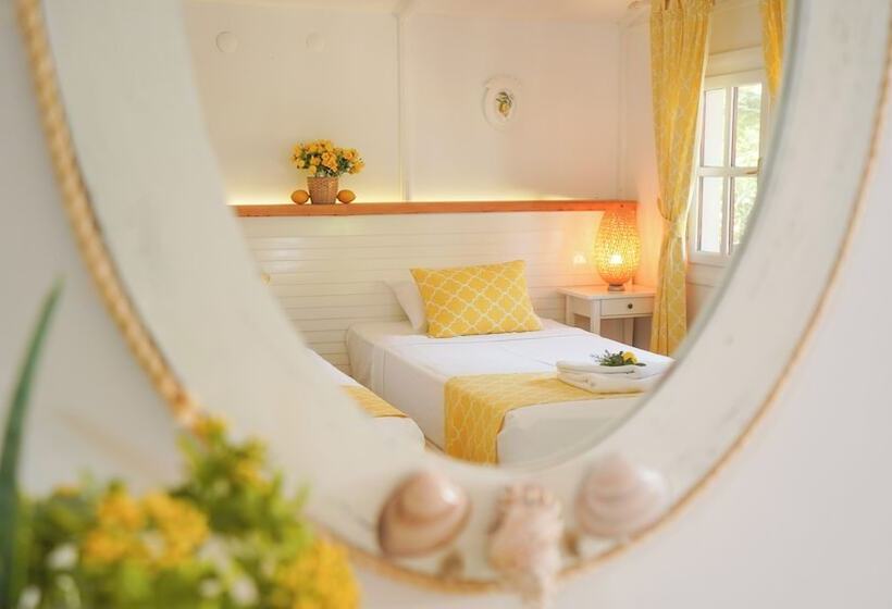 בית מלון כפרי Datça Dirik Surf Beach