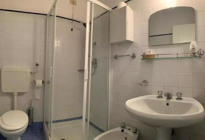 Hotelli Albergo Dell Angelo