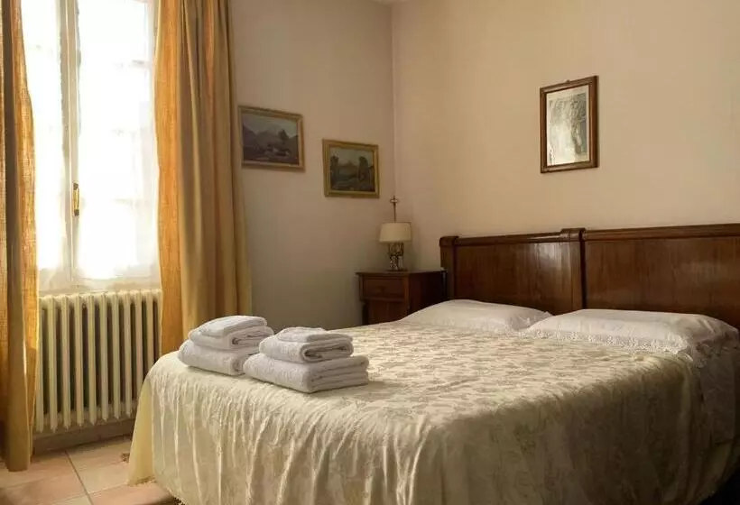 Hotelli Albergo Dell Angelo