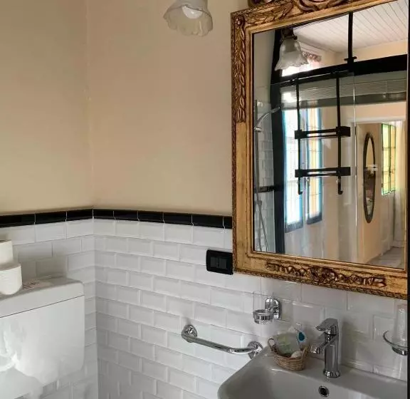 Hotelli Albergo Dell Angelo