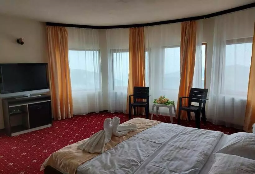 Hotelli Carmina