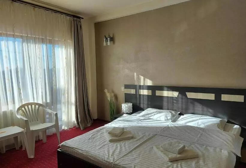 Hotelli Carmina