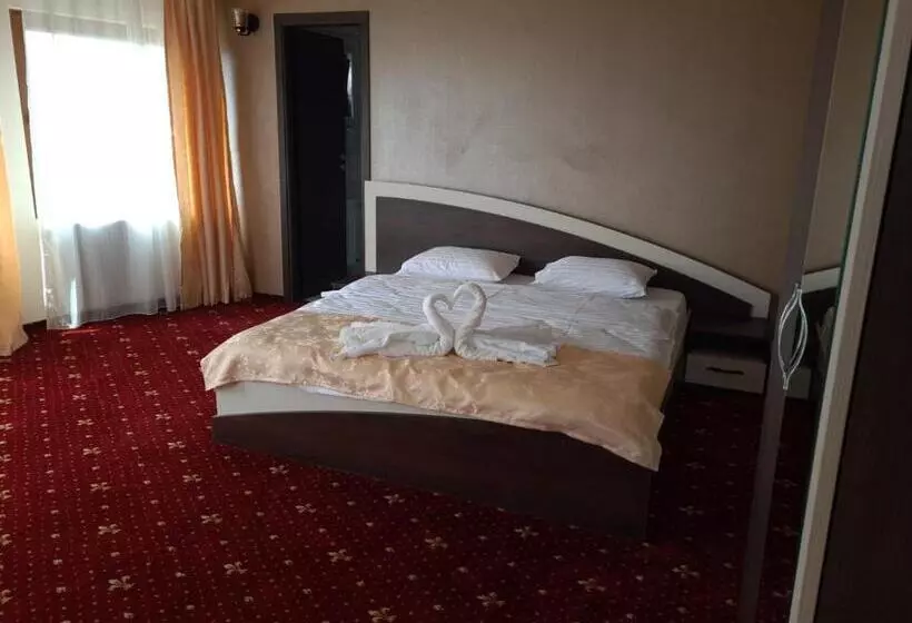 Hotelli Carmina
