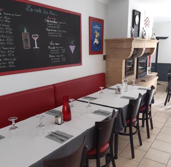 בית מלון כפרי Hôtel Restaurant Le Gibet