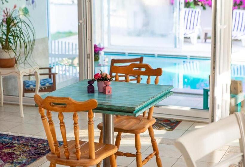 酒店 Olya Boutique