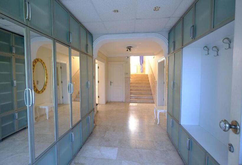 酒店 Olya Boutique