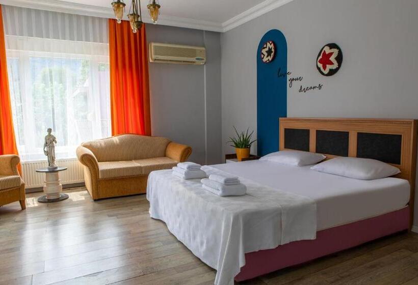 酒店 Olya Boutique