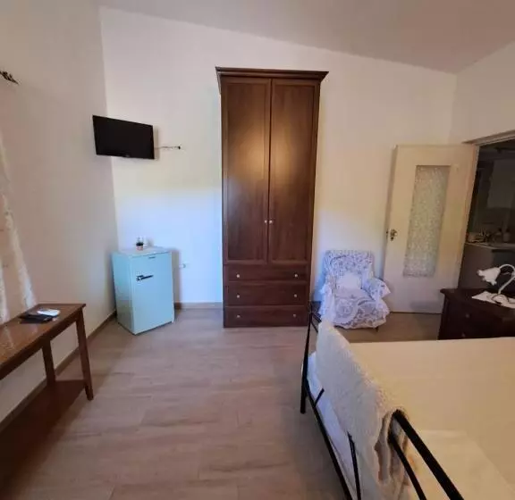 ペンション B&b Li Salcuneddi