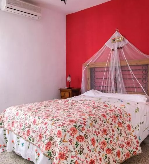 Majatalo Vista Terraza Illora