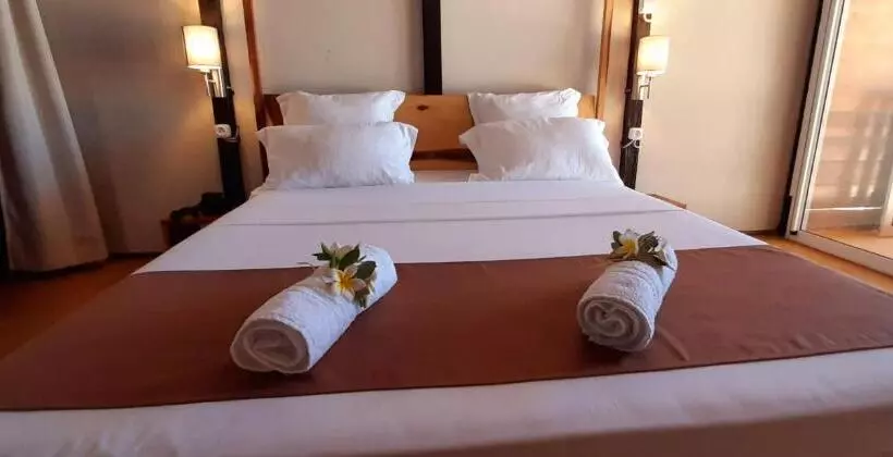 استراحتگاه Madakitecamp