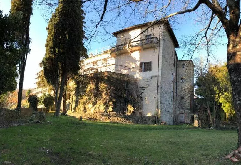 ベッドアンドブレックファースト Castello Del Poderetto