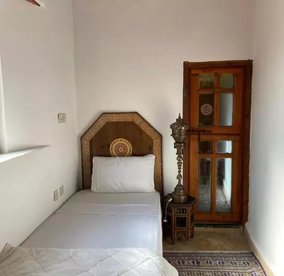 تختخواب و صبحانه Dar Mchachti Fes