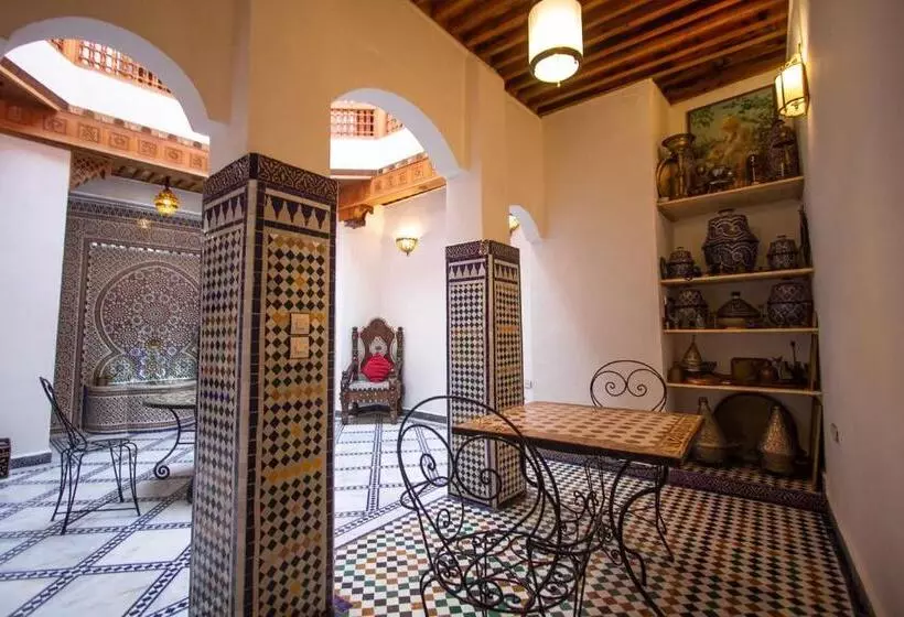 تختخواب و صبحانه Dar Mchachti Fes