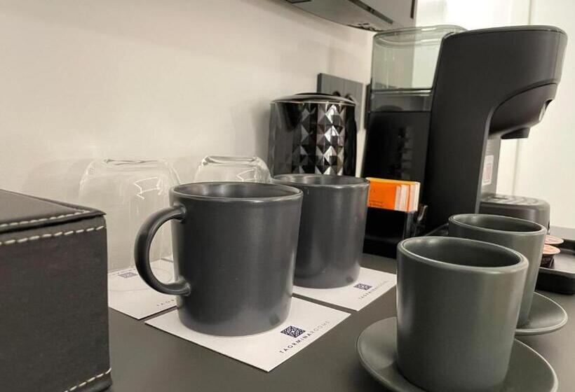 تختخواب و صبحانه Taormina Rooms Centro Storico