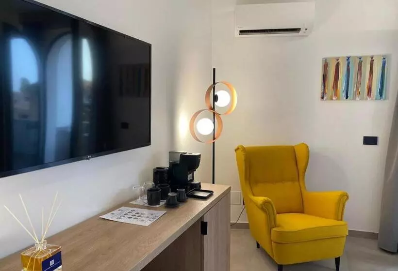 تختخواب و صبحانه Taormina Rooms Centro Storico