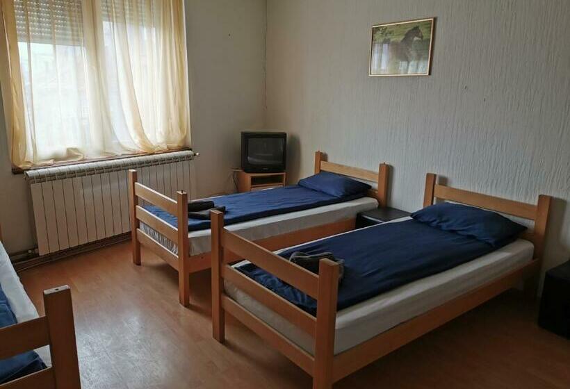 Hostel Blueberry Sabac