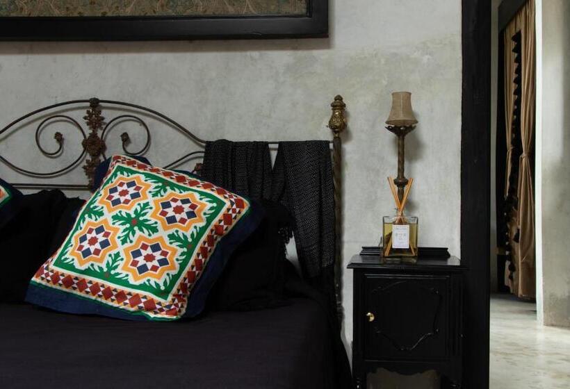 호텔 Coqui Coqui Meson De Malleville   Valladolid