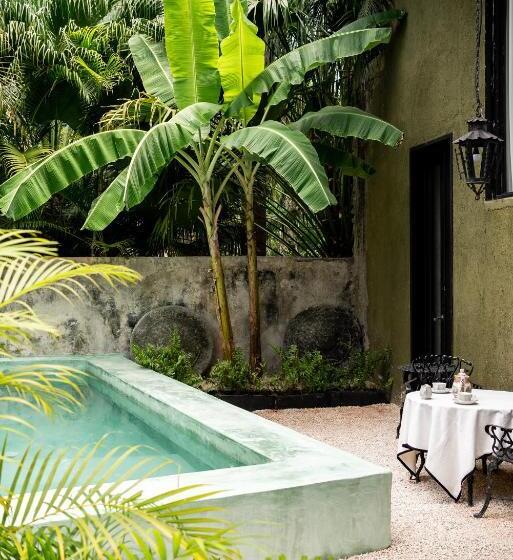 호텔 Coqui Coqui Meson De Malleville   Valladolid